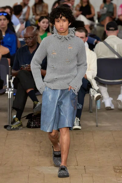 Look 36